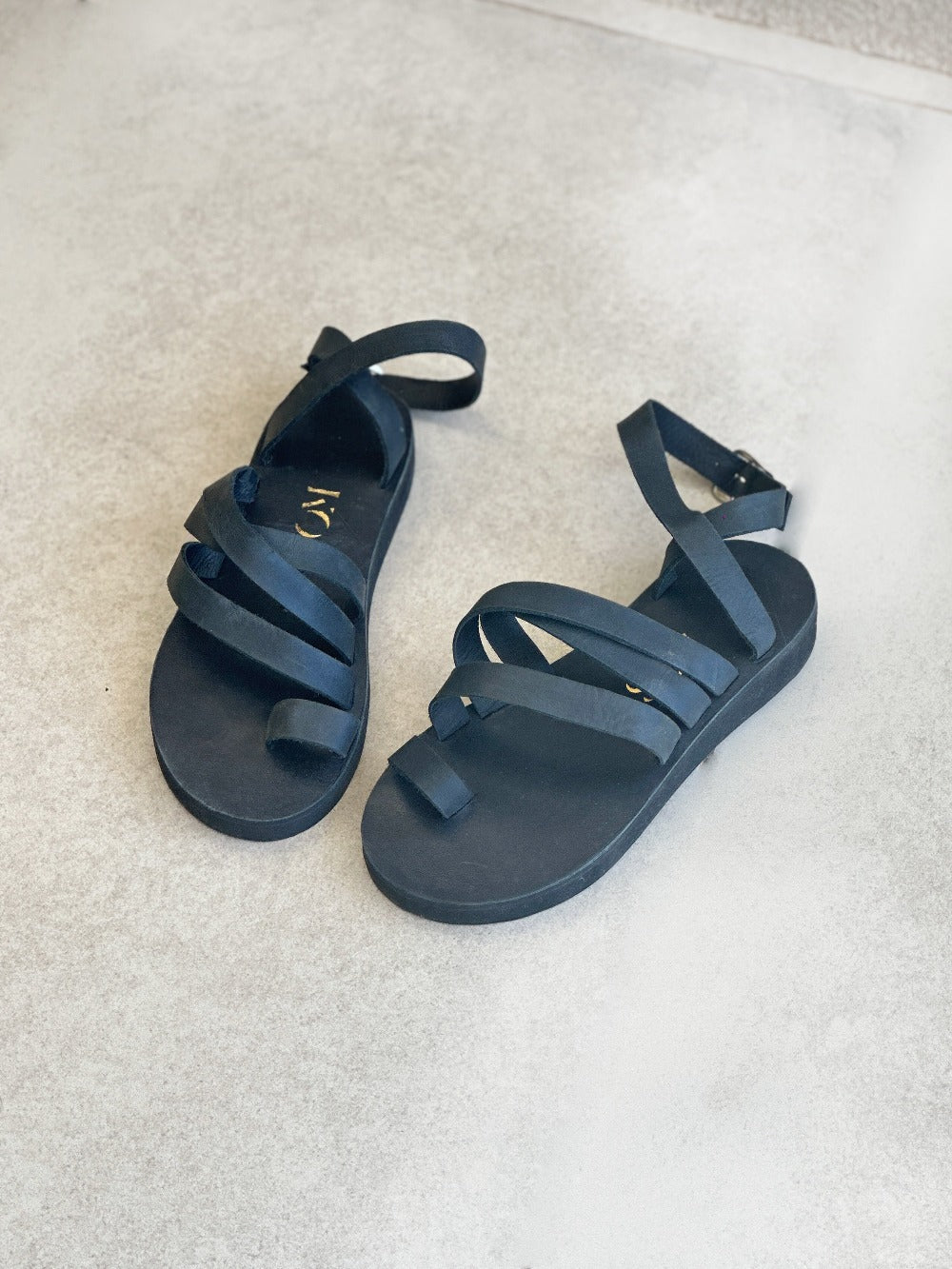 400 Black
