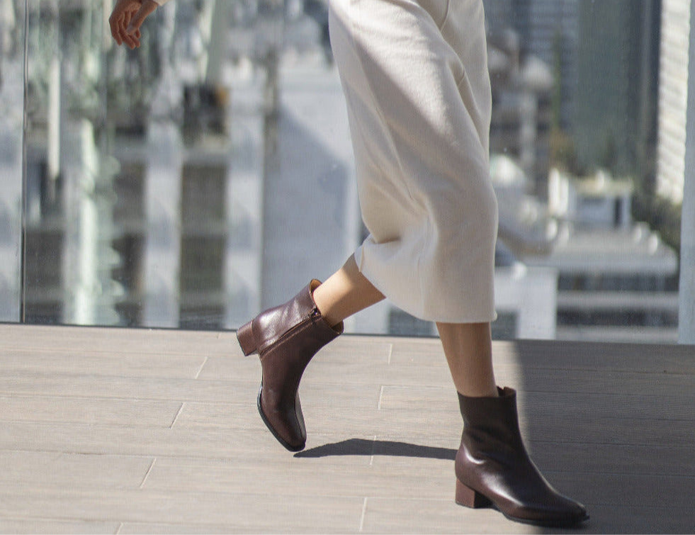 600 Dark brown
