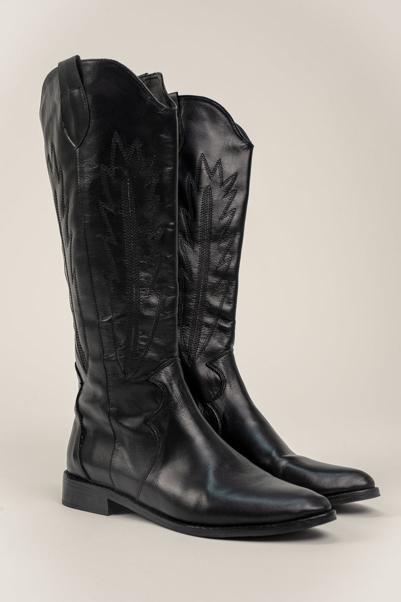 No 677 bota larga hípica