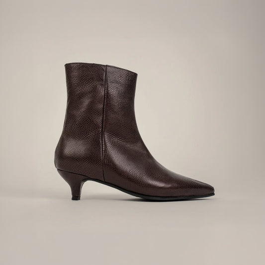 No 720 kitten heel cascabel café