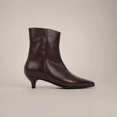 No 720 kitten heel cascabel café