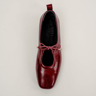 870 ballerina wax red