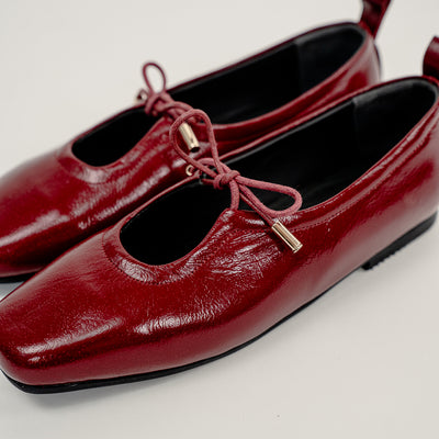 870 ballerina wax red